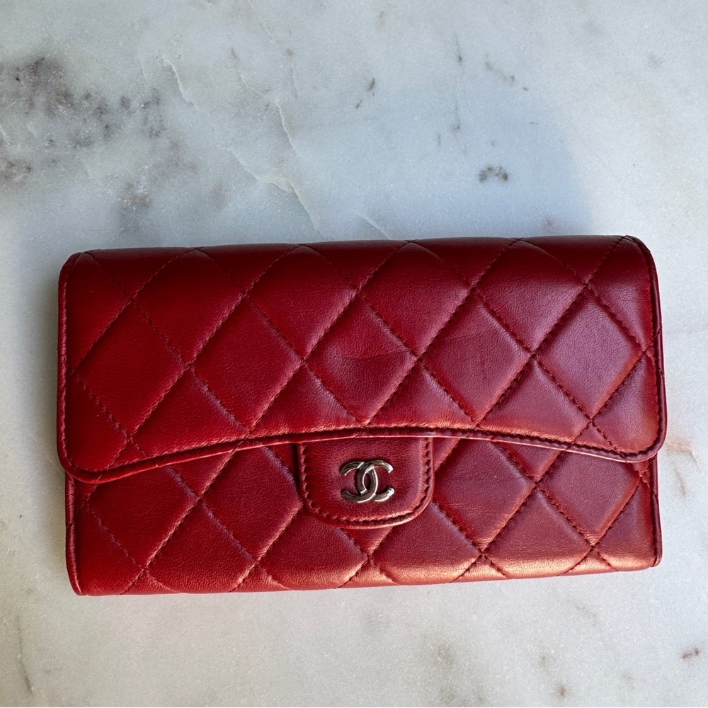 SOLD Chanel Quilted Lambskin Long Wallet - Picture 3 of 16